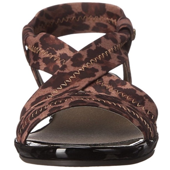 NIB Leopard Kitten Heel Slingback Wedge Sandal - Picture 3 of 5